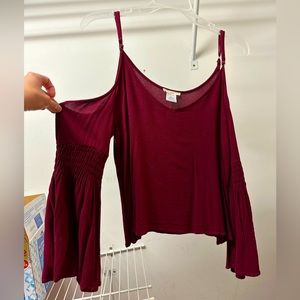 Sexy Cold Shoulder Crop Top